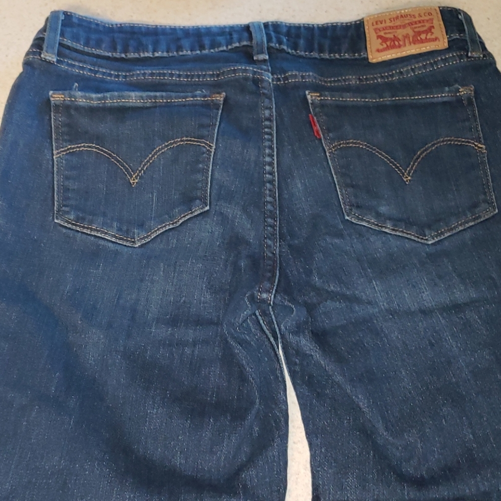 Levi's